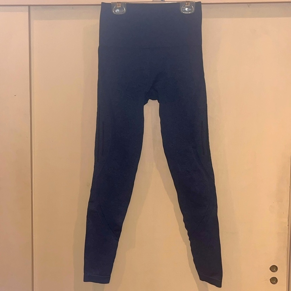 Navy Blue textured leggings / yoga pants with decorative openings size medium